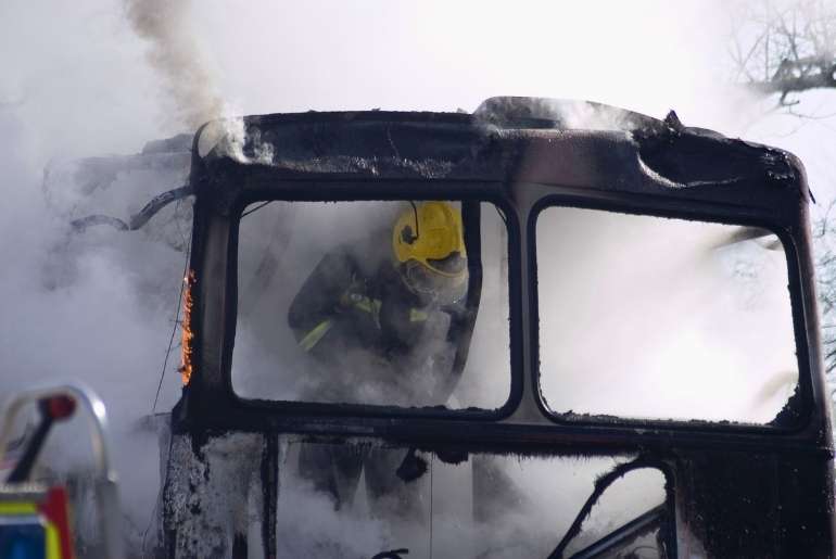 Lucknow-Agra Expressway bus fire