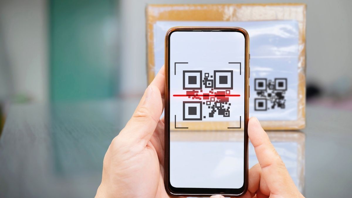 Dubai Municipality Warns Residents To Beware Of Fake QR Codes Used In Online Scams
