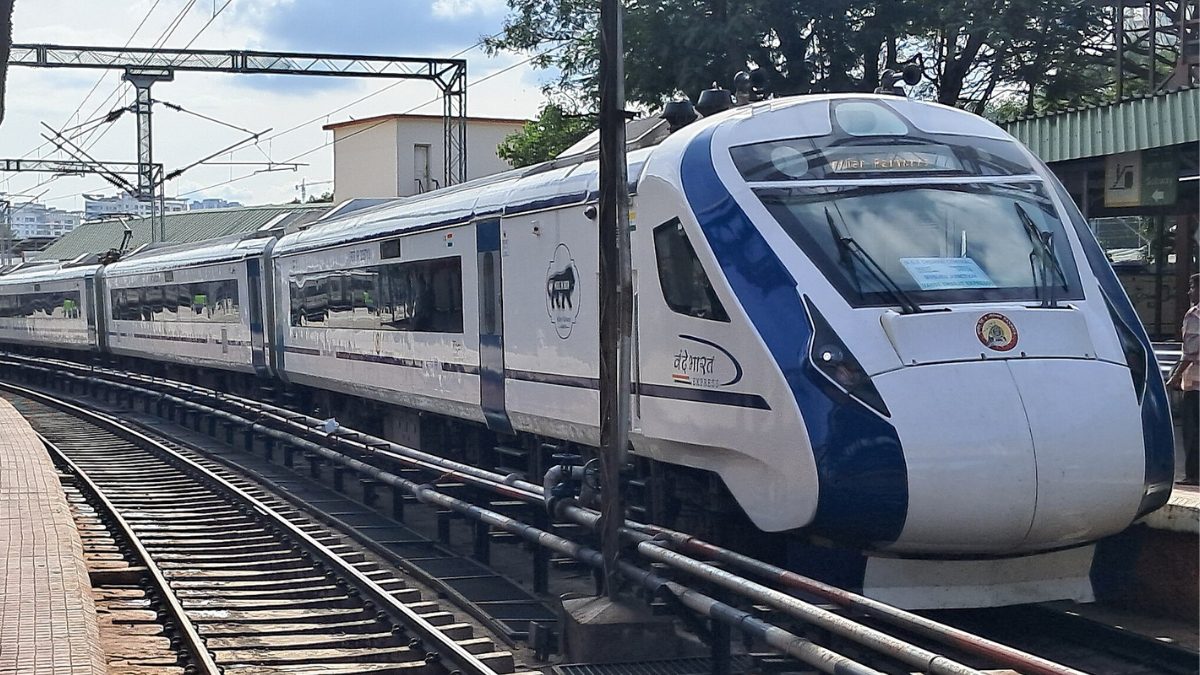 Indian Railways Launches Sabarmati To Gurgaon Vande Bharat Express, Covering 897 Km In Just Under 15 Hours