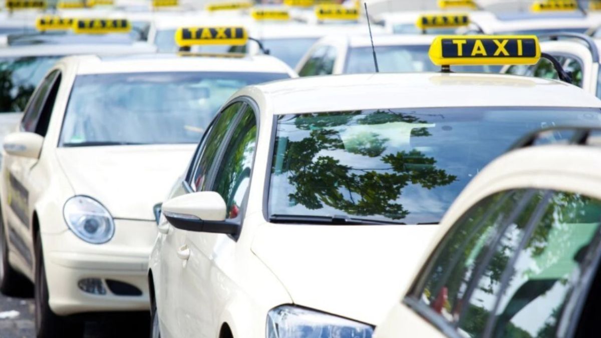 Bharat Taxi: India’s 1st Cooperative Cab Service To Make Its Way To Delhi Roads In Nov; All You Need To Know