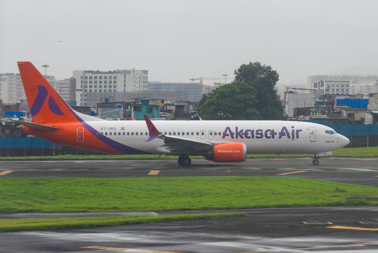Akasa Air Bird Hit