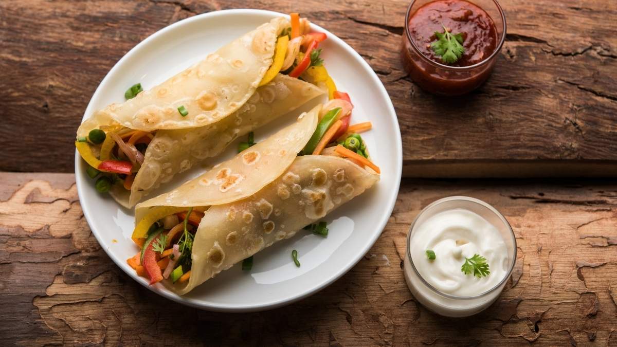 Kolkata’s Iconic Kathi Roll Ranks 6th On ’20 Best Wraps In The World’ List; Full List Inside!