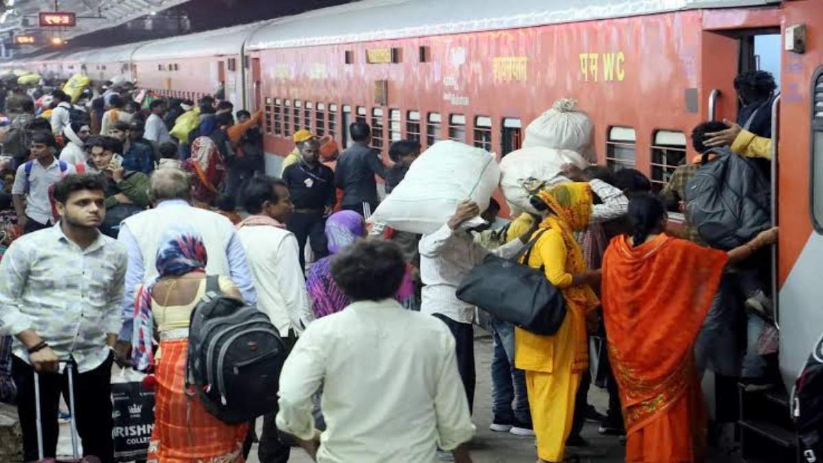 Indian Railways Records 1.5 Crore Festive Travellers; Numbers Expected To Cross 2.5 Crore Soon