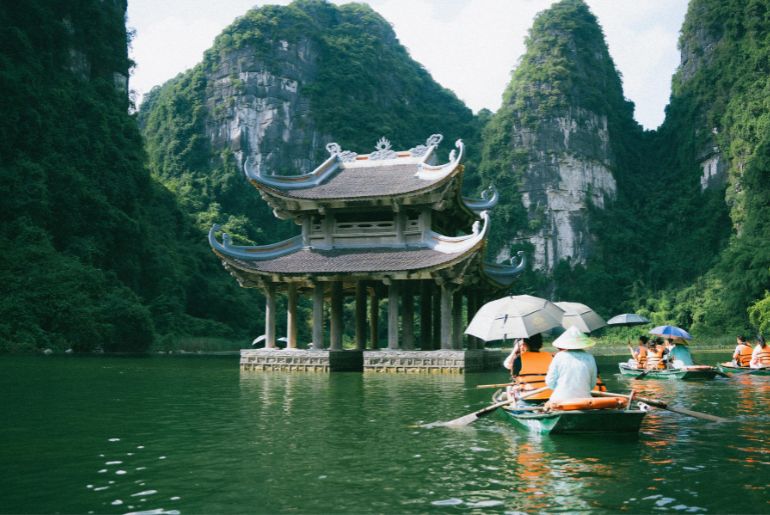 cheapest countries to visit for Diwali