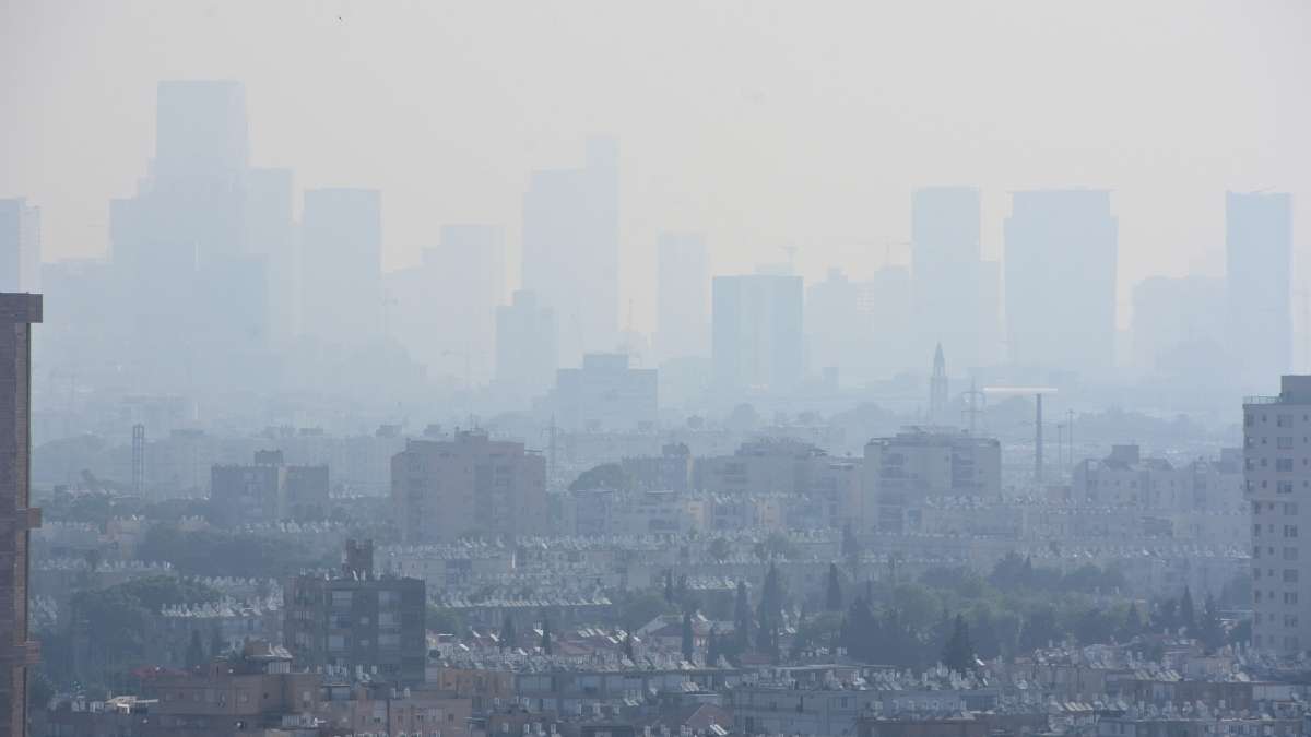 Delhi Might Turn To Cloud Seeding To Counter Post-Diwali Pollution & Here’s All You Need To Know