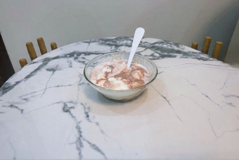 Red wine vanilla ice cream