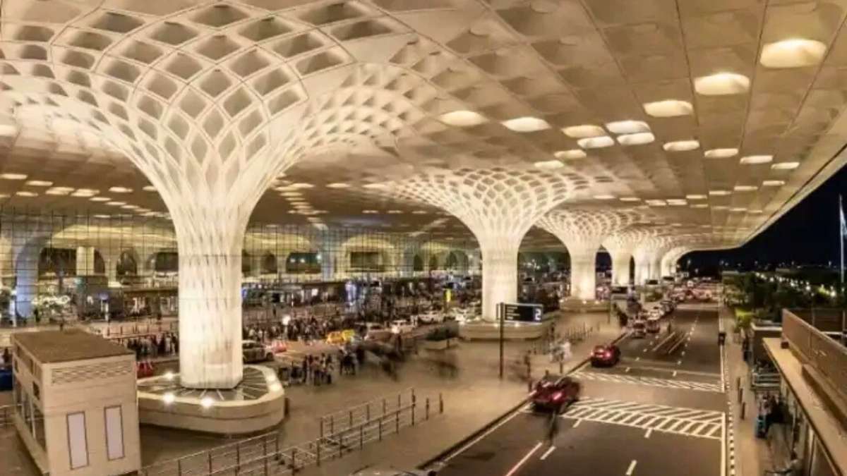 Mumbai Airport Handles 1036 Flights In 24 Hrs, Sets New Operational Record For Hourly Traffic