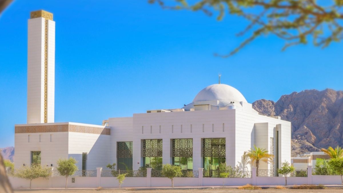 Hatta Mosque’s 3rd World Record To Al Ain’s Lowest Temperature; 5 GCC Updates For You