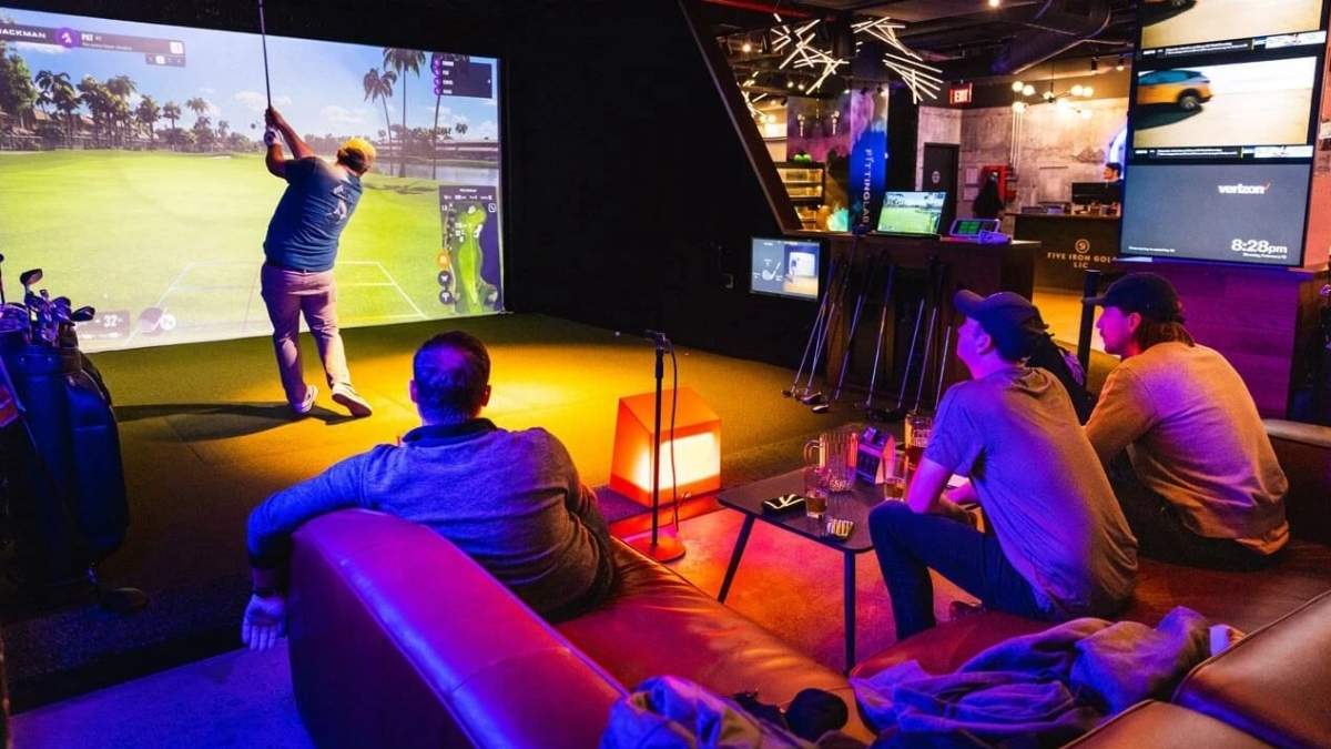 Riyadh’s First Indoor Golf Simulator Lounge, The Virtual Greens, Has Arrived In Saudi Arabia!