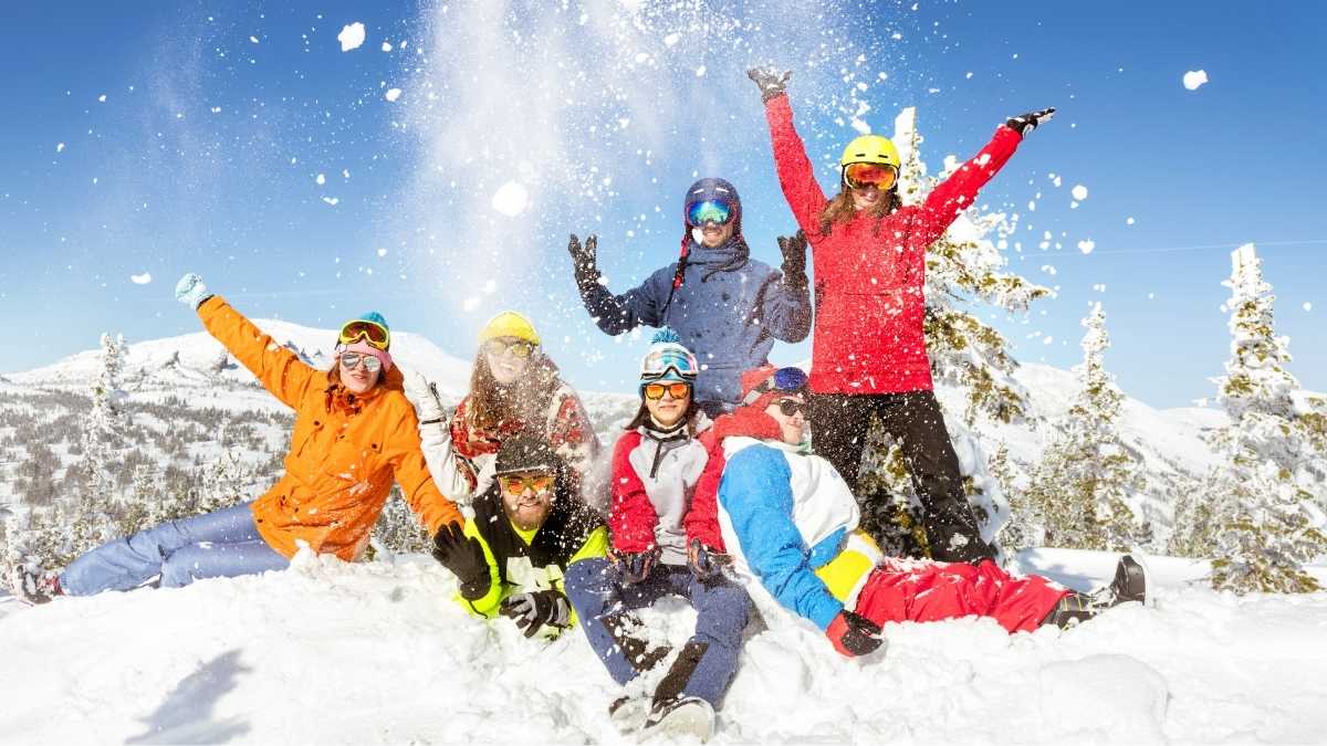 Indian Families Swap Beaches For Snowy Getaways; South Korea Sees 226% Surge In Interest