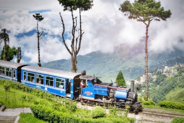 Toy train ride in Darjeeling