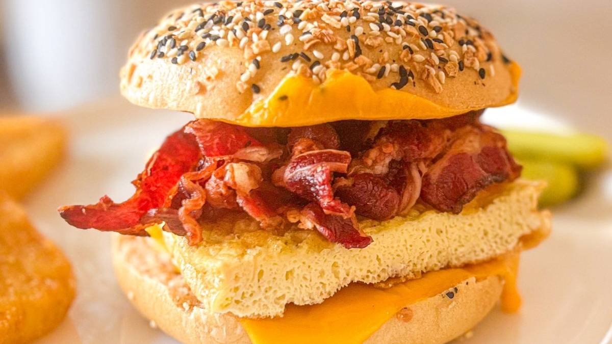 Gorge On New York Style Deli Sandwiches & Bagels Right Here In Dubai!