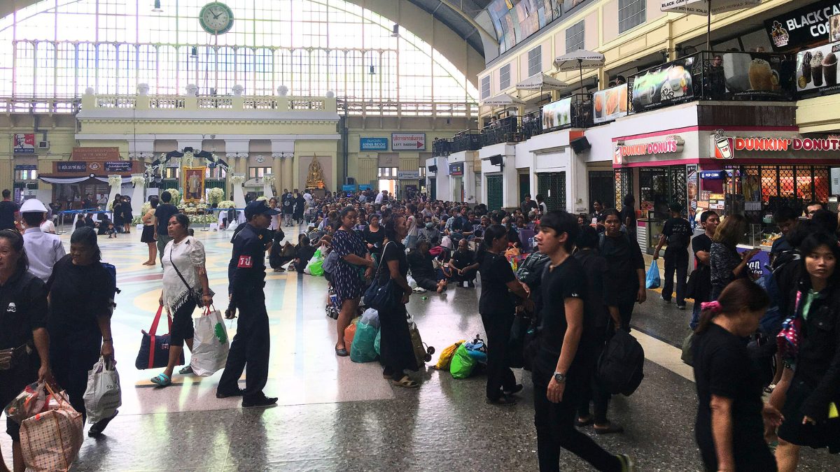 Thailand Enters Period Of National Mourning Until January 2026; Here’s How It Will Affect Tourists & Upcoming Events