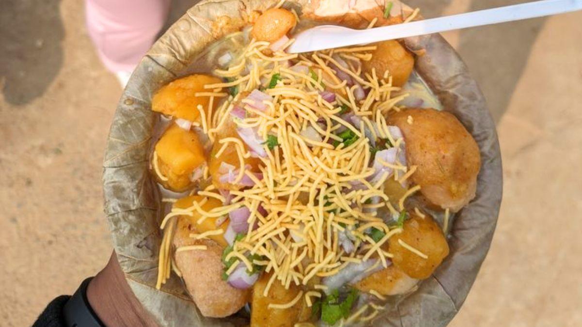 Odisha’s Iconic Dahibara Aloodum Seeks GI Tag; Here’s What Makes This Street Food Special