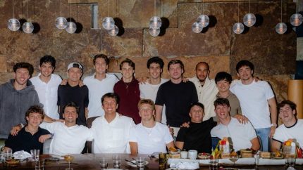 Lewis Hamilton With Fellow F1 Drivers Dined At THIS Abu Dhabi Restaurant!