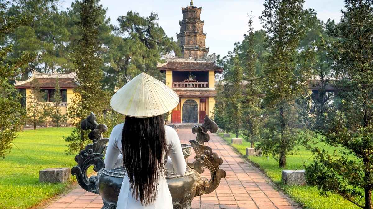 Vietnam Is Welcoming Travellers With 41 New E-Visa Checkpoints; Arrive By Air, Road Or Sea!