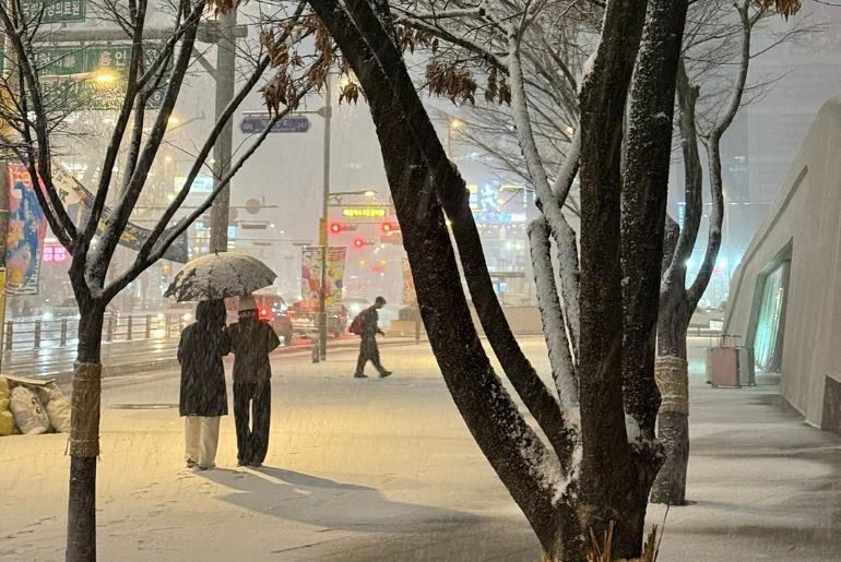 Asia places snowfall