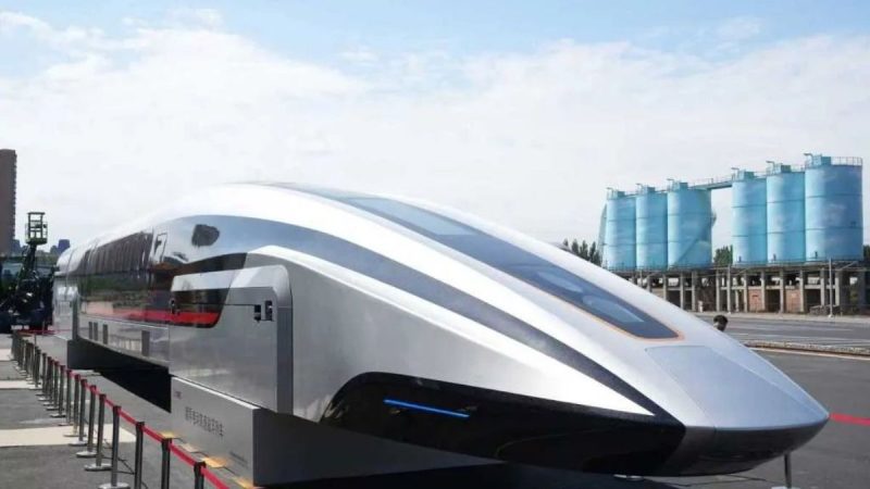 Video: China Sets New World Record As Experimental Maglev Hits 700 km/h In Just Seconds