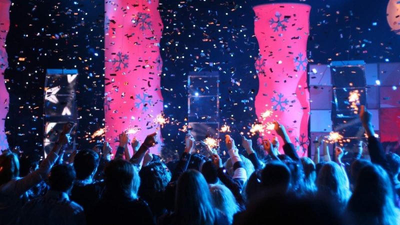 New Year’s Eve: Planning To Go Out To Celebrate? Check Bengaluru, Delhi, Ahmedabad & Mumbai Rules