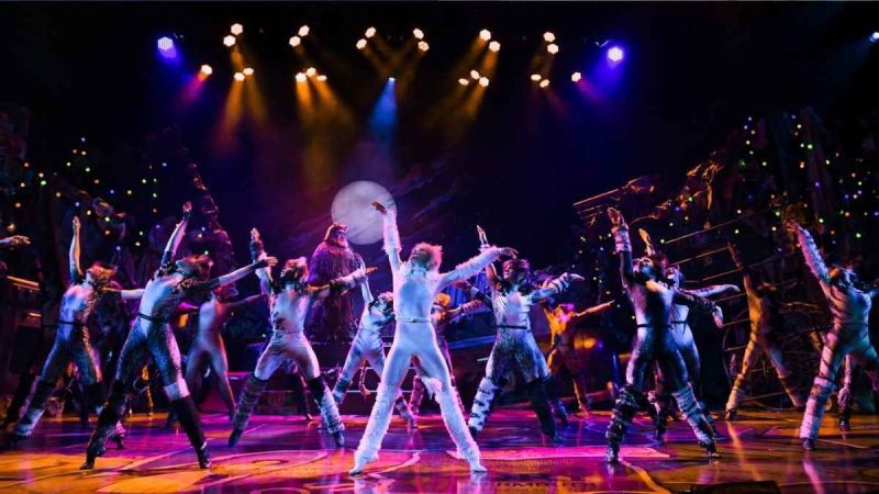 CATS Musical Finally Makes Its Much-Awaited UAE Debut In Abu Dhabi & It’s Purr-fect!