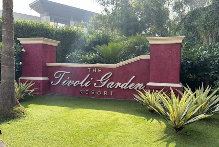 staycation properties christmas new year