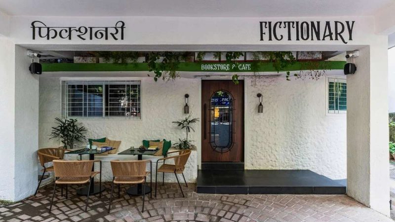 Fiction Lovers, Bandra Has India’s 1st Fiction Bookstore Cafe & It Deserves Your Attention!