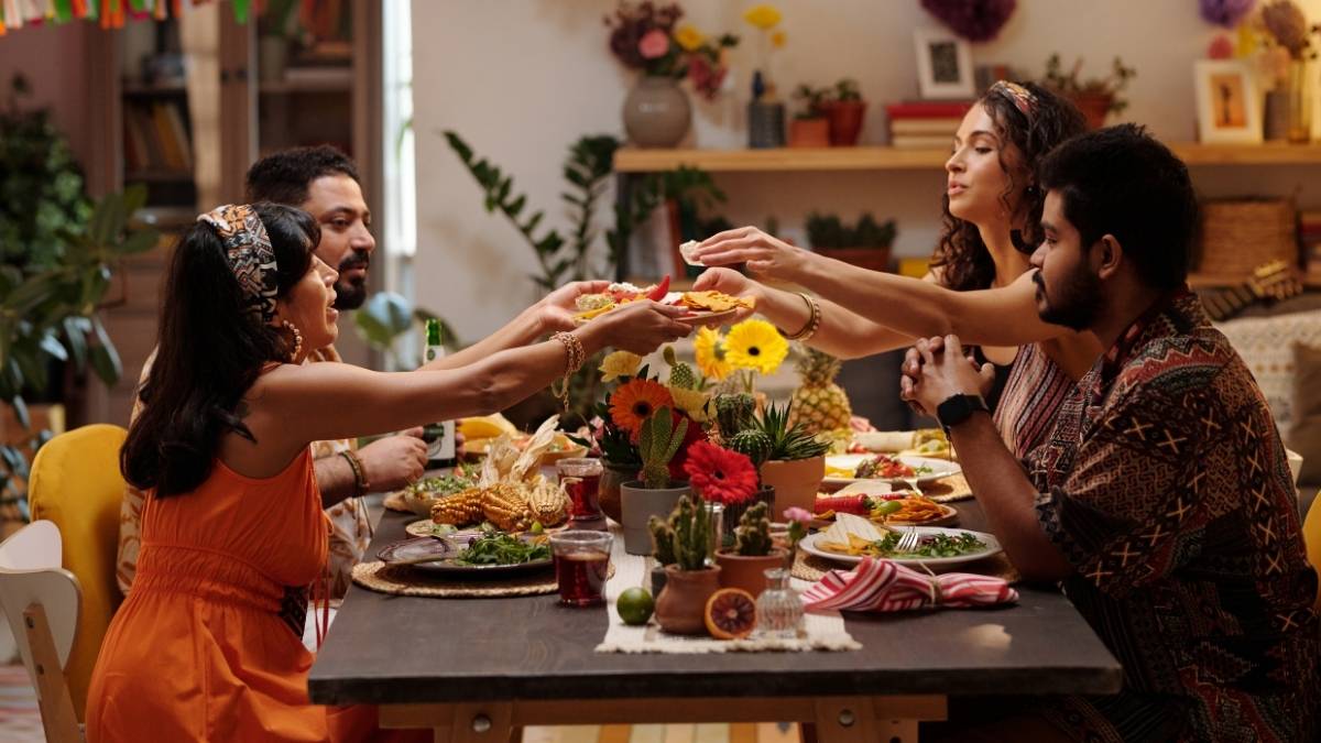 Hosting At Home, Done Right: 5 Tips For Effortless Entertaining