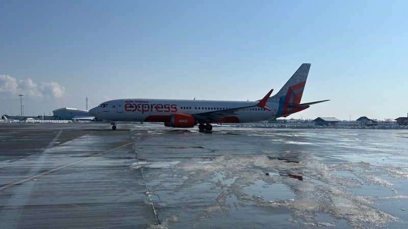 Flights Take Off Again At Srinagar Airport After Snowstorm Grounds Air Traffic For 24 Hours