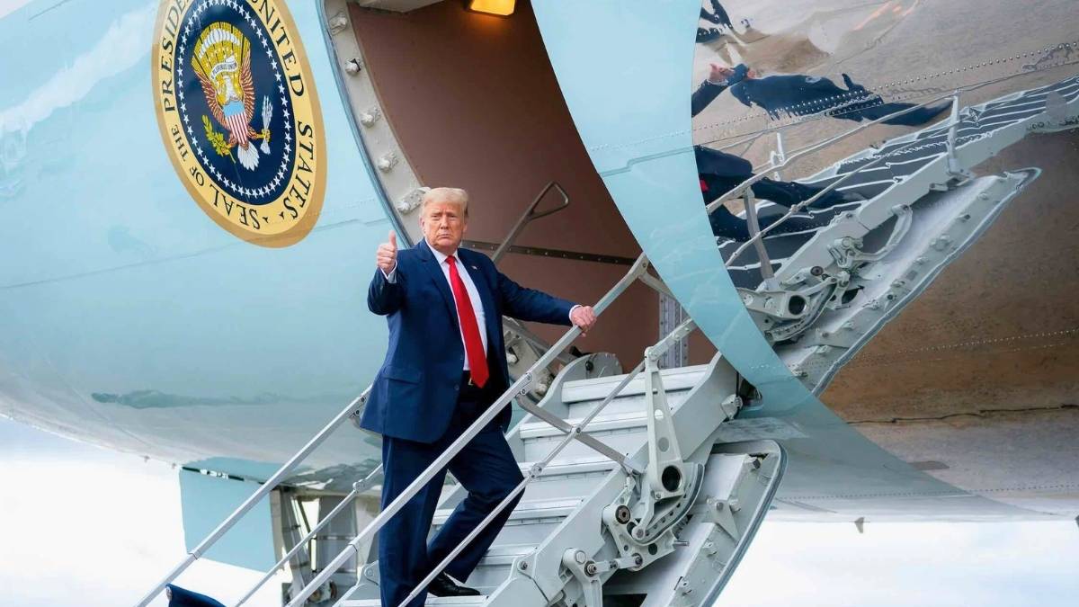 Why Did Donald Trump’s Plane Make A U-Turn Mid-Air On Its Way To Davos?