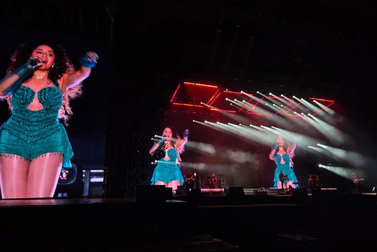 sunidhi chauhan bengaluru