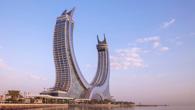 Raffles Doha & This Dubai Hotel Shines In Forbes Travel Guide 2026 Star Awards