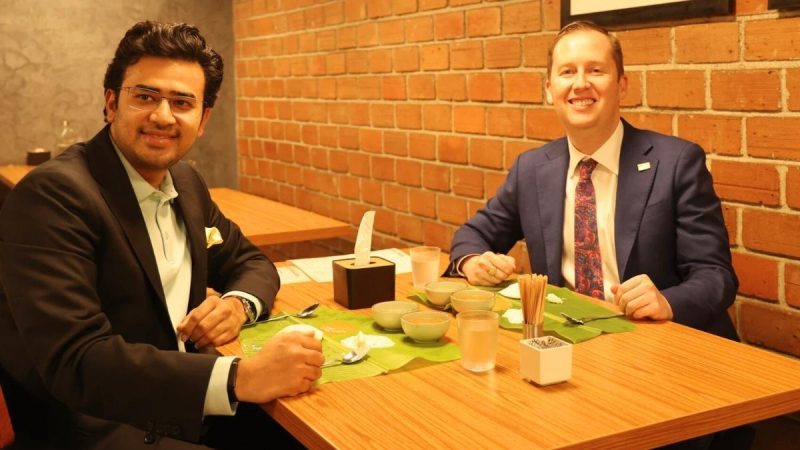 US Envoy Sergio Gos Spotted At The Filter Coffee In Bengaluru; Enjoys Dosa On Banana Leaf