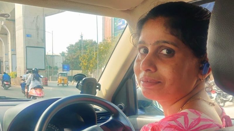 Man Praises Single Mom Of 3 Working As Cab Driver In Hyderabad; Netizens: “Iron Lady!”