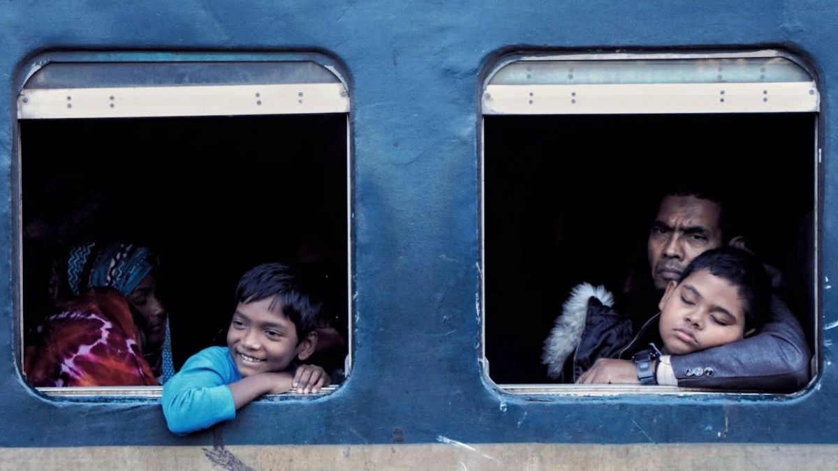 Partial Refund For RAC Passengers Travelling In Half Berth? Here’s What The Parliamentary Committee Suggests