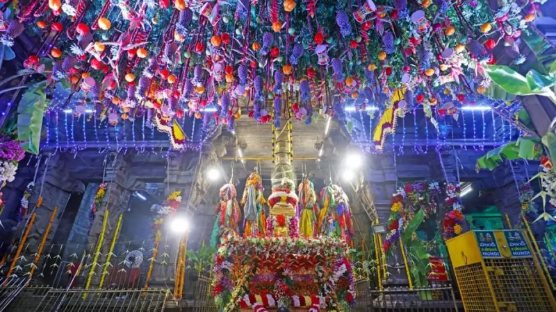 PRASHAD Scheme To Transform Andhra’s Temple Towns With Tourist Facilities, Parking Spaces & More