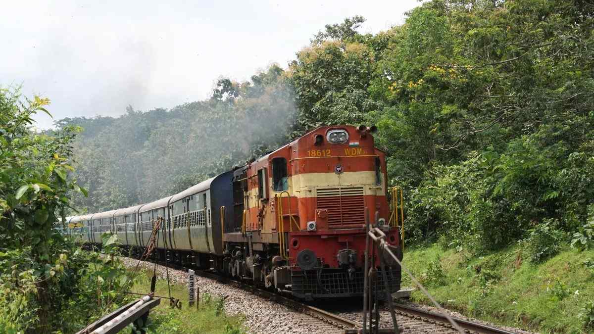 Why Is Indian Railways Planning To Conduct Surprise Checks On Trains?