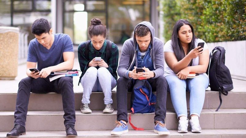 Karnataka To Ban Social Media For Children Under 16 Years? Here’s What We Know!