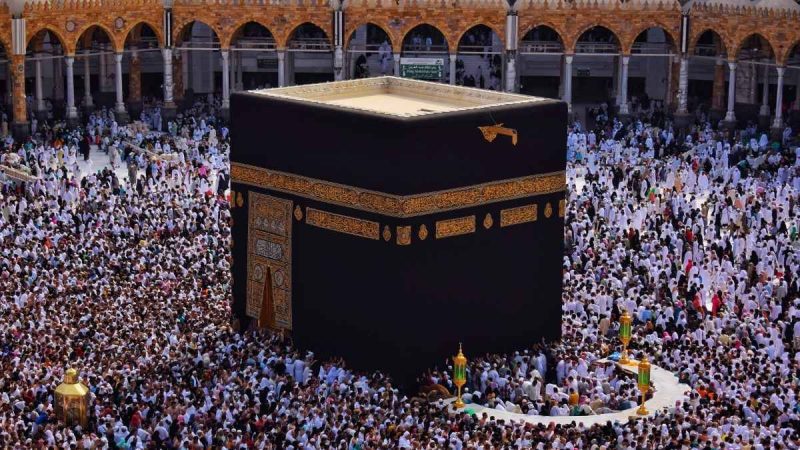 Makkah Hotel Prices Drop In Ramadan’s Final Days As Pilgrim Arrivals Witness A Decline