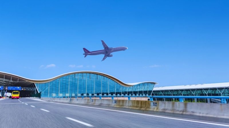 UAE Airspace Returns To Normal After GCAA Lifts Precautionary Measures After Safety Review