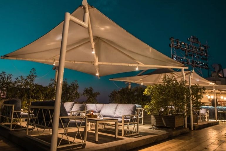 restaurants near narendra modi stadium ahmedabad