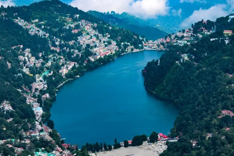 road trips 300 km from delhi