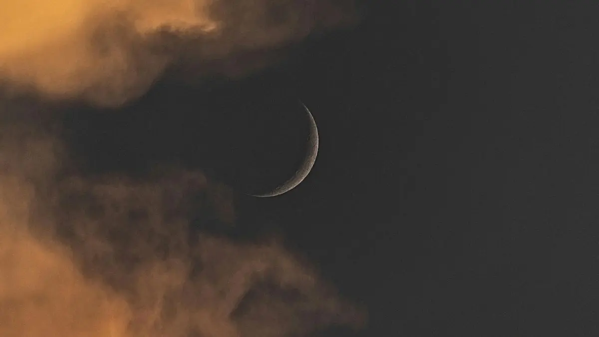 From UAE’s Dhu Al Qadah Moon Sighting To New Weekend Market In Dubai, 5 GCC Updates