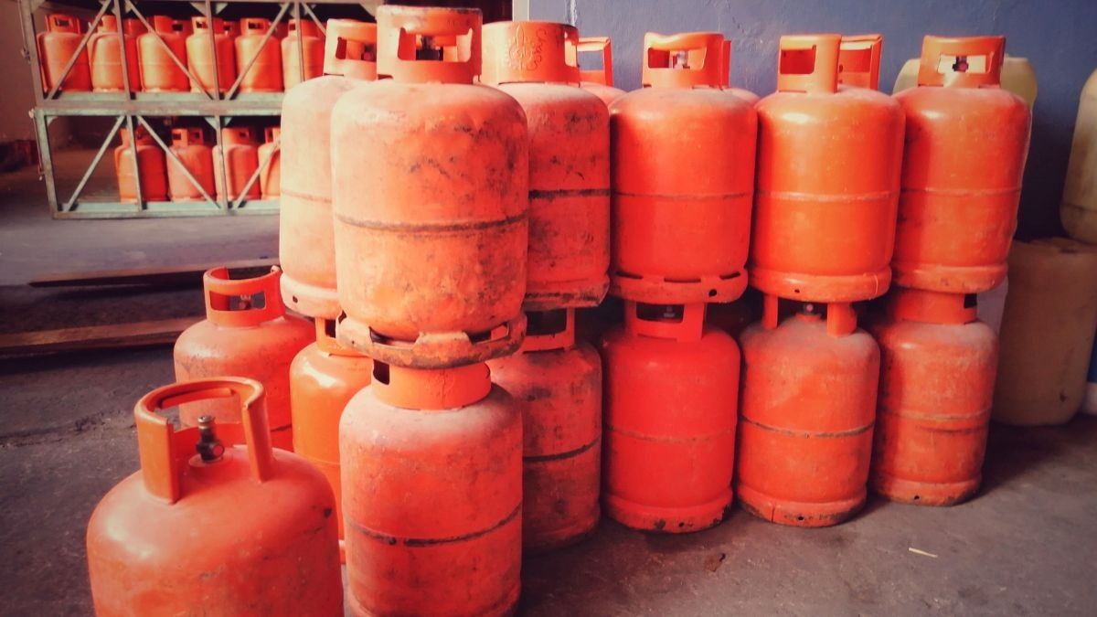 LPG Gas Cylinder Booking Rules To Change From May 1; Expect Price Hike, Interval Changes & More