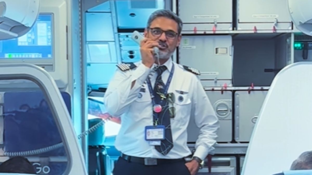 Passenger Gifts Doughnuts To IndiGo Pilot On World Pilot Day, But Why Can’t The Crew Eat Them?