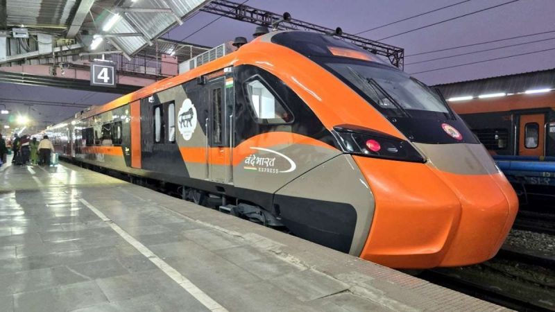 In Just Three Months Vande Bharat Sleeper Sees 1.21 Lakh Passengers, No Seats Left Unbooked!