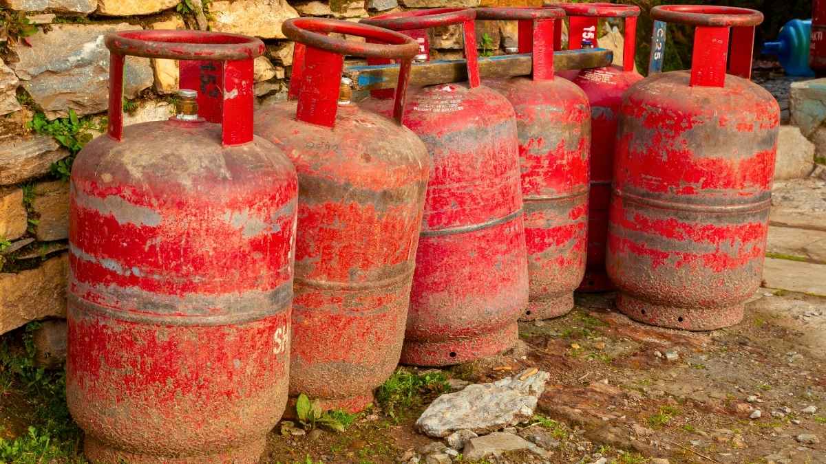 Commercial LPG Price Hiked By ₹195.5; How Much Does A Cylinder Cost Now In Major Cities?
