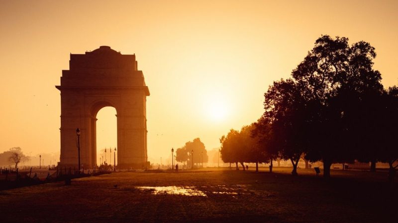 India Weather Update: Delhi Likely To Hit 44°C Amid Heatwave; Mumbai To See Partly Cloudy Skies