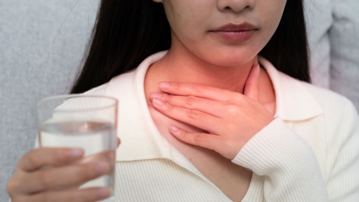 Can Drinking Iced Water After Eating Hot Food Cause Ulcers?