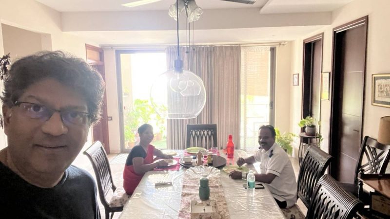 Hyderabad Man’s ‘Team Lunch’ With Househelp & Driver On Dining Table Receives Praise On Social Media