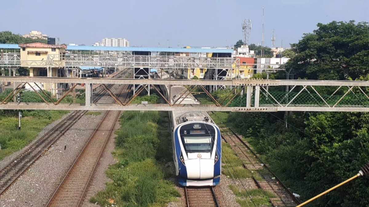 Over 3.39 Crore Railway Passengers Couldn’t Travel Due To Unconfirmed Tickets In 2025-26